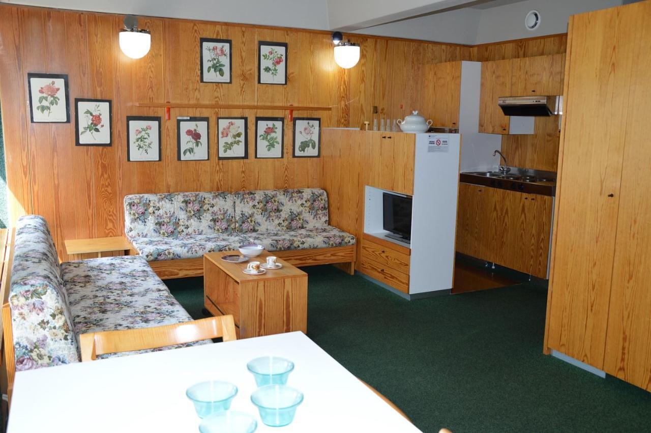 Appartamenti Vacanze Casa -Residence Albare - Check In Vacanze Casa - Marilleva 900 Eksteriør bilde