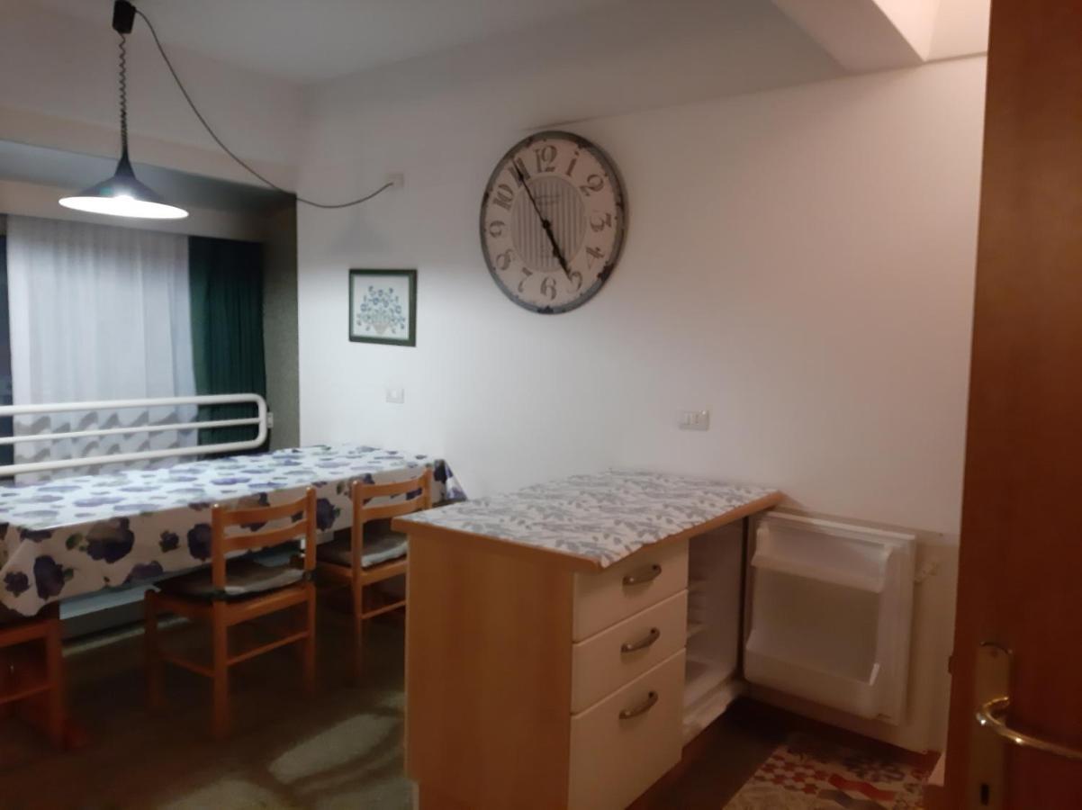 Appartamenti Vacanze Casa -Residence Albare - Check In Vacanze Casa - Marilleva 900 Eksteriør bilde